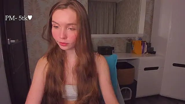 Chat XXX ao vivo de YonaBones
