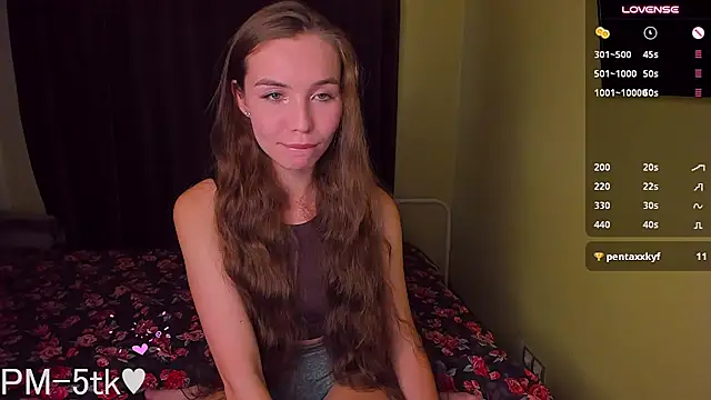 Živý XXX chat YonaBones