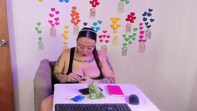 MiaYMolly's Webcam Show
