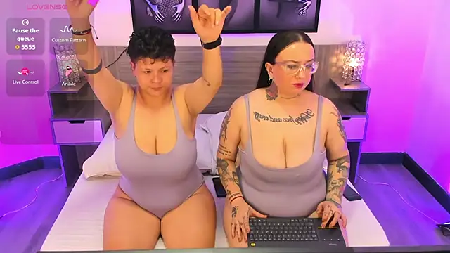 عرض كام MiaYMolly