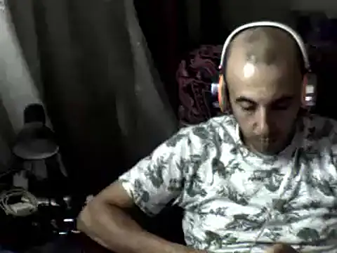 big_heart Show in webcam