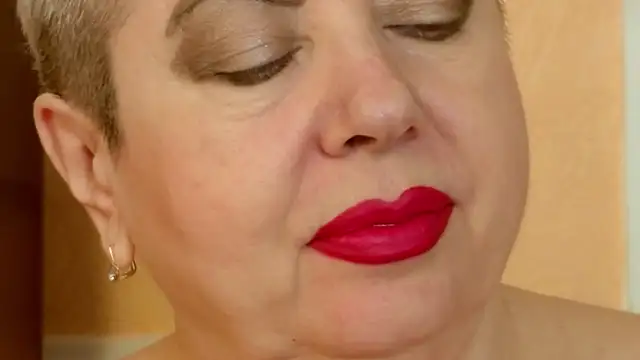 LadyPosh's Webcam Show
