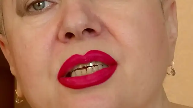 LadyPosh: вебкам-шоу