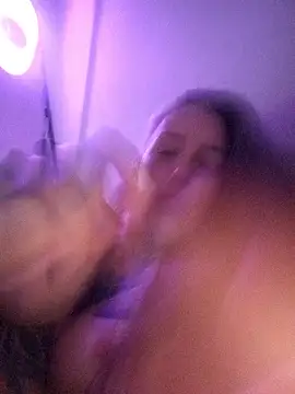 vamporasuccubus19777's Webcam Show