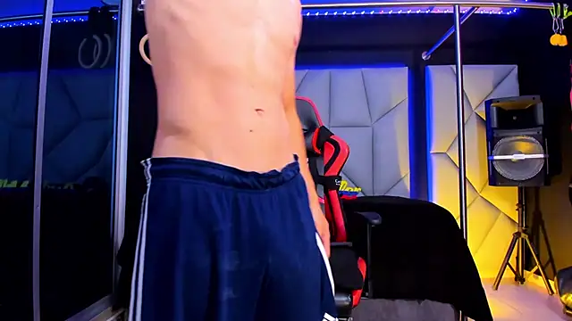 Aydenmiller96 Webcam show