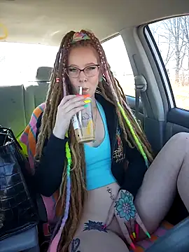 LucidLucy's Webcam Show