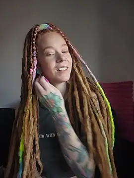 LucidLucy's Webcam Show