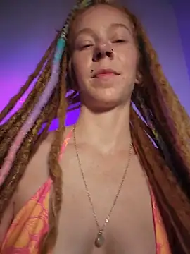 LucidLucy's Webcam Show