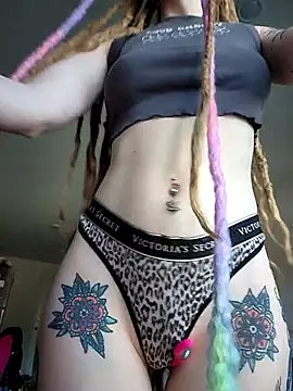 LucidLucy's Webcam Show