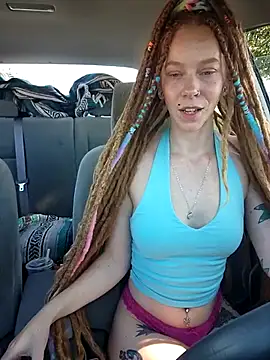 LucidLucy's Webcam Show