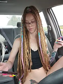 LucidLucy's Webcam Show