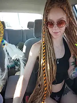 LucidLucy's Webcam Show