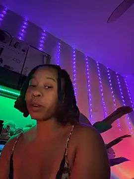 thebrattygoddess Show in webcam