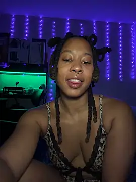 thebrattygoddess' Webcam Show