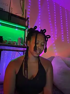 thebrattygoddess' Webcam Show