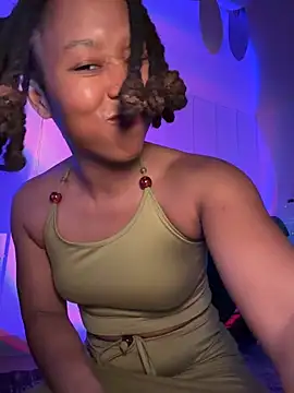 thebrattygoddess' Webcam Show