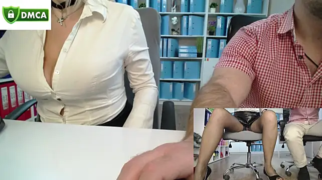Show de secret-office na webcam