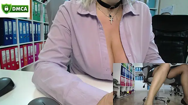 secret-office Show in webcam