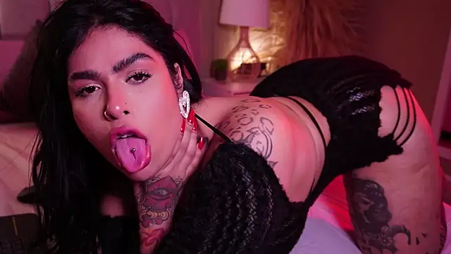 curvyliciousss Шоу с уебкамера