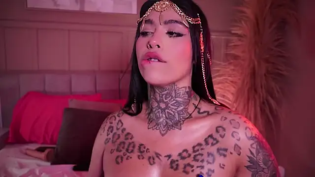 curvyliciousss' Live XXX Chat