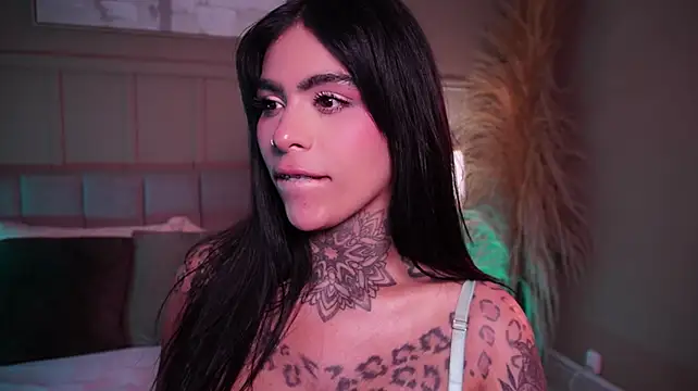 curvyliciousss' Live XXX Chat