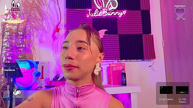 Show modela Littlebunny21 na web-kameri