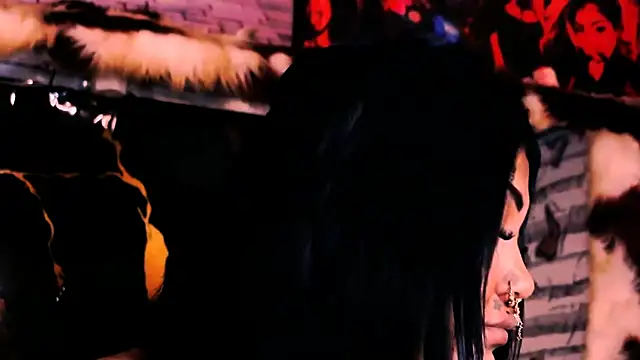 indian_dreamgirl webcam show