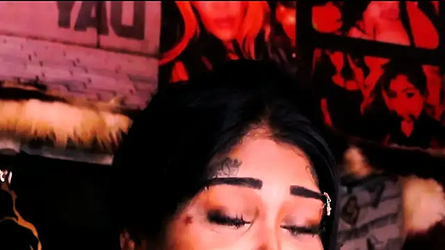 แชท XXX สดของ indian_dreamgirl