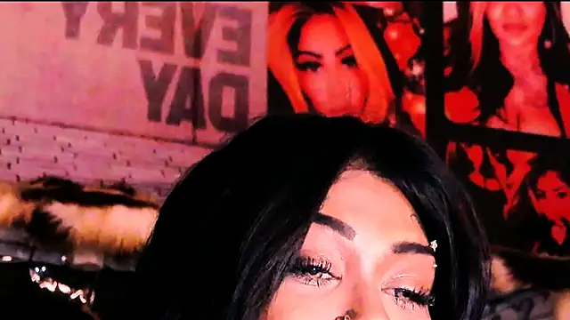 Živý XXX chat indian_dreamgirl