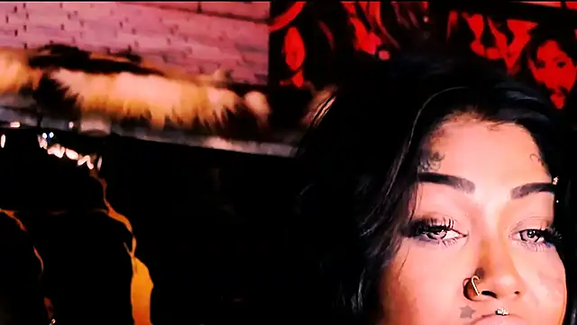 Czat XXX na żywo – indian_dreamgirl
