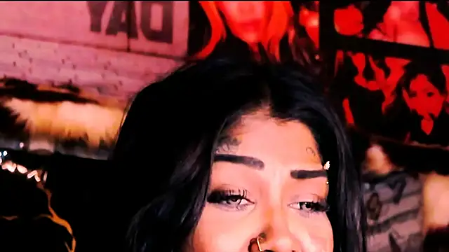 indian_dreamgirl: онлайн-секс-чат