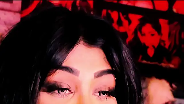indian_dreamgirl élő XXX-chatje