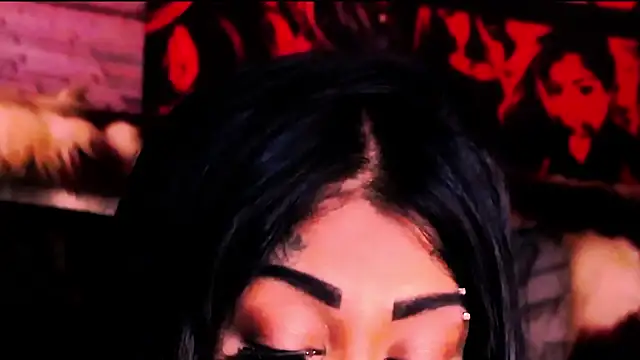צ'אט XXX בשידור חי של indian_dreamgirl