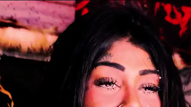 Živý XXX chat indian_dreamgirl