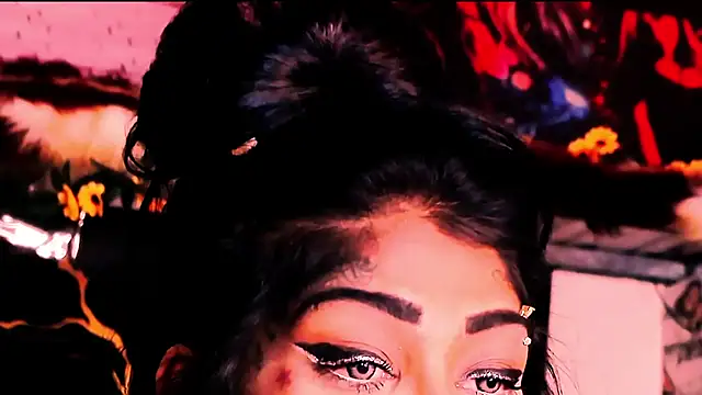 indian_dreamgirl's Webcam Show