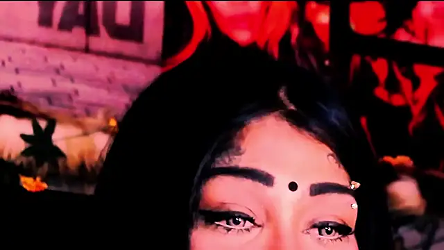 indian_dreamgirl Adlı Modelin Canlı XXX Sohbeti