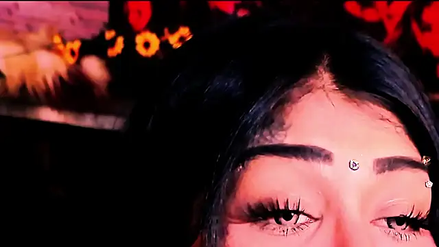 Czat XXX na żywo – indian_dreamgirl