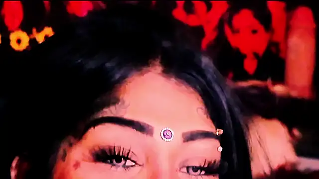 indian_dreamgirl Adlı Modelin Canlı XXX Sohbeti
