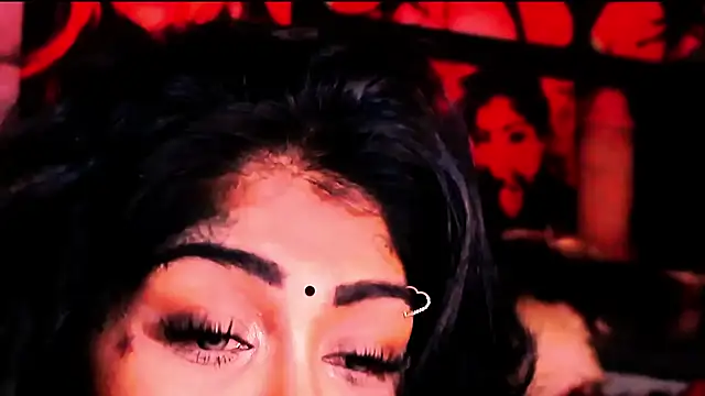 Show modela indian_dreamgirl na web-kameri