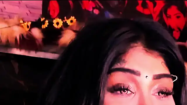 indian_dreamgirl Pertunjukan Webcam