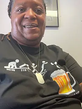 הופעת וובקאם של DaddySmooth