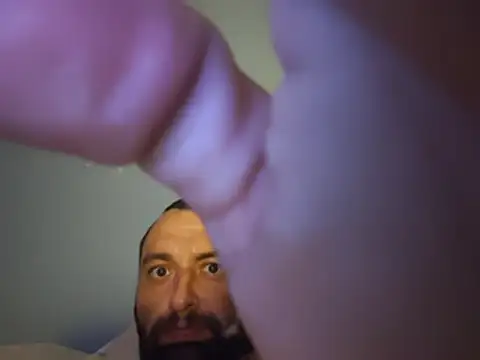 Hawkward69 webkamerás műsora