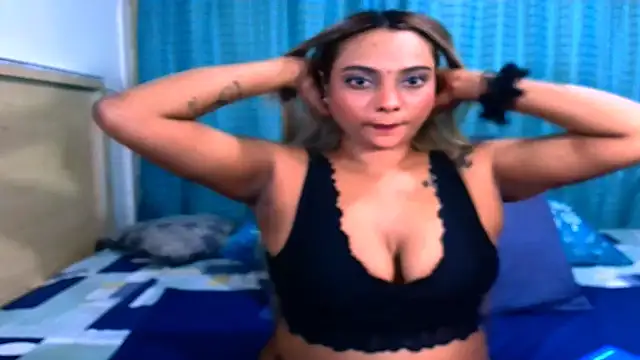 sexyindianchic 现场XXX聊天
