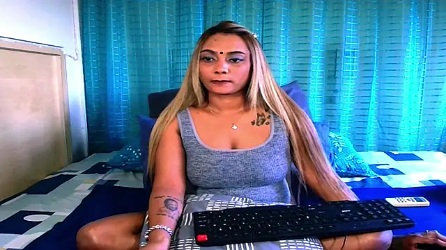 XXX chat uživo modela sexyindianchic