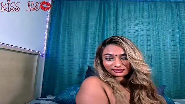 Онлайн чат XXX sexyindianchic