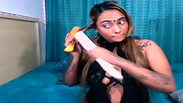 sexyindianchic's Live XXX Chat