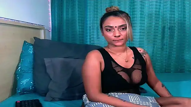 sexyindianchic Live XXX-chat