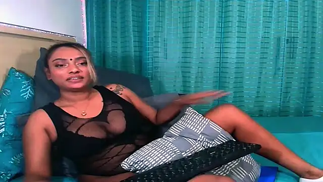 sexyindianchic's Live XXX Chat