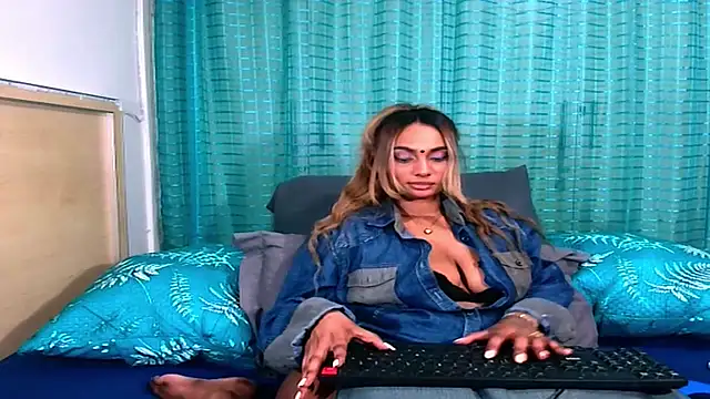 XXX chat uživo modela sexyindianchic