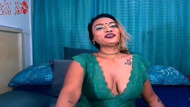 sexyindianchic's Live XXX Chat